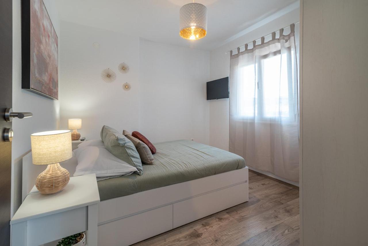 Beach Apartman Marela 슬라티네 외부 사진